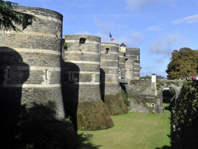 Le Château d'Angers - Le Grand Hôtel de la Gare 3 étoiles