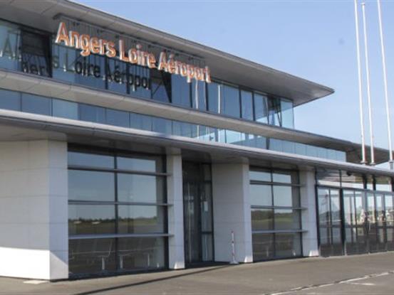 Hôtel Angers proche aéroport d'Angers - Le Grand Hôtel de la Gare 3 étoiles