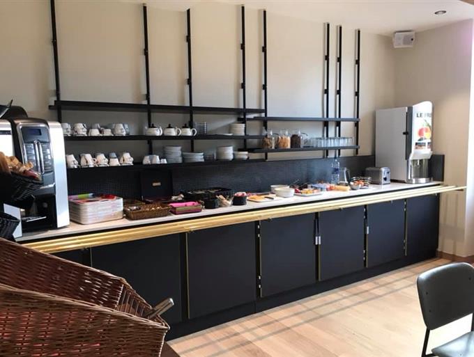 Petit déjeuner gourmand au Grand Hôtel de la Gare à Angers - Le Grand Hôtel de la Gare 3 étoiles