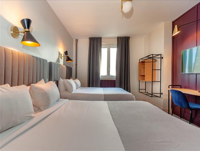 Chambre familiale - Hôtel Angers proche gare - Le Grand Hôtel de la Gare 3 étoiles